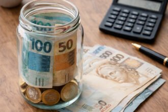 Quanto rende a poupança em 2026 Simule seu investimento