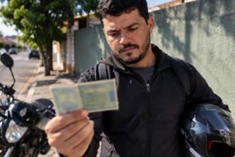 EAR na CNH: quanto custa, quem precisa e o que muda
